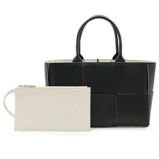 Bottega Veneta — Bottega Veneta Arco Medium Maxi — Handbag — resale