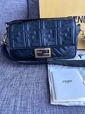 Fendi Baguette 2-Way 2