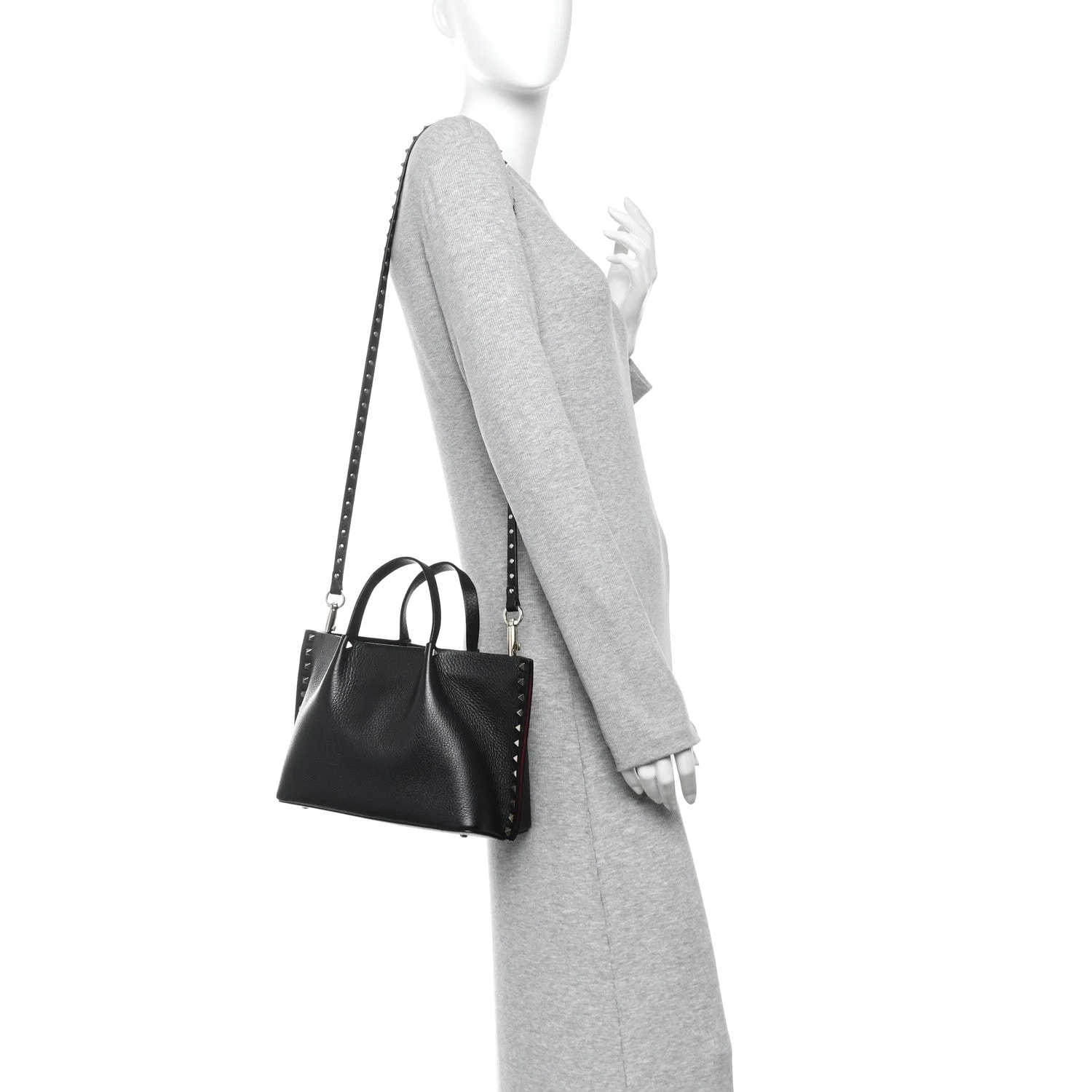 Pebbled Small Rockstud Crossbody 2