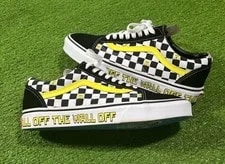 Vans — Limited Edition SpongeBob Vans 8.5Mb 10Wmn Classic Checker 1 Wear Skater — Sneaker — resale