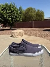 Nike SB — Nike Sb Zoom Stefan Janoski Slip on Size 7m — Sneaker — resale