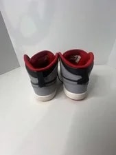 Air Jordan 1 Mid Gs 3