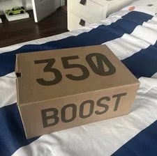 Yeezy Boost 350 V2 Dazzling 2