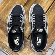 Size 5 - Air Jordan 1 Retro OG Low 4