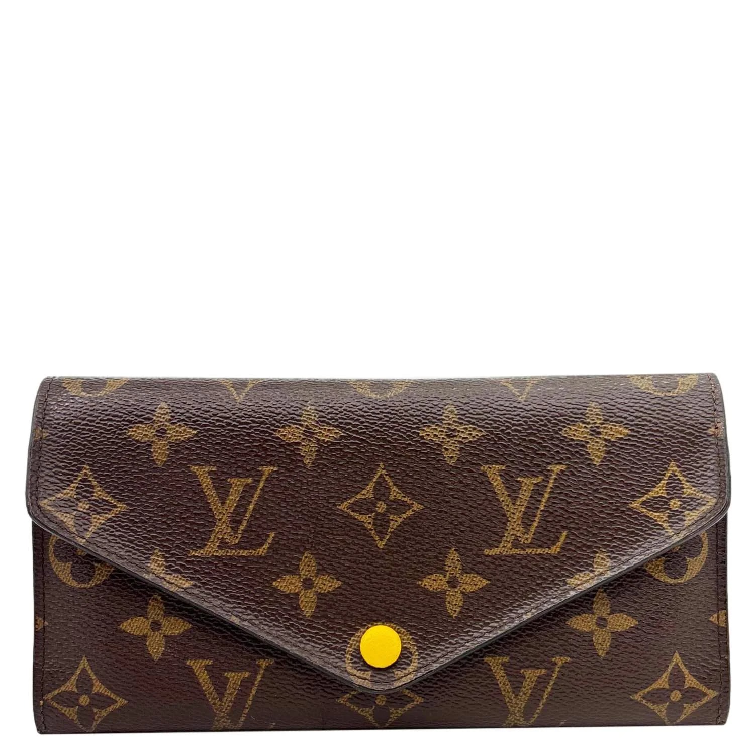 Louis Vuitton — Louis Vuitton Josephine Wallet — Accessory — deal