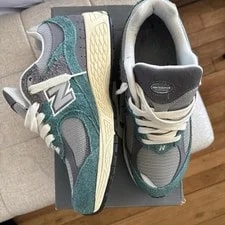 New Balance 2002R New Spruce/Magnet Low Top Lace Up M2002REM 3