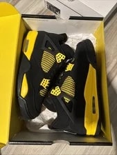 Jordan — Air Jordan 4 — Sneaker — resale