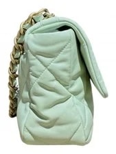 Chanel 19 Flap #044 4