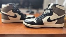 Jordan — Jordan 1 — Sneakers — resale