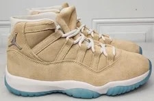Air Jordan — Size 8 - Air Jordan 11 Retro H-Town — Sneaker — resale