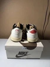 Jordan 1 Low Medium 4