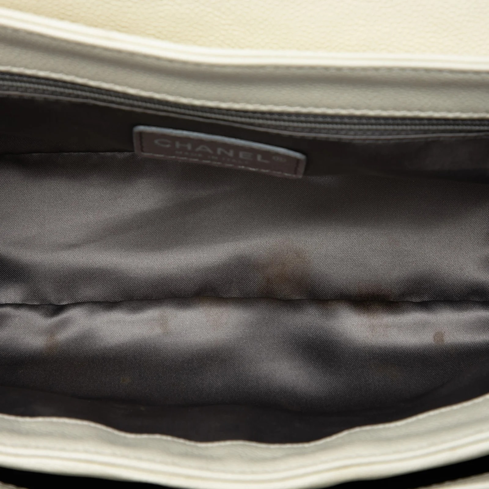 Reissue 2.55 Pocket Flap 4