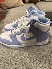 Nike — Nike Dunk High / Athletic — Sneaker — resale