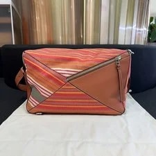 Loewe Extra Large Puzzle for 4