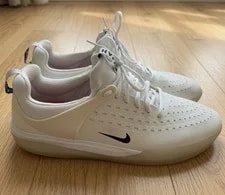 Nike SB — Nike SB Nyjah 3 Shoes Size 9 Skate — Sneaker — resale