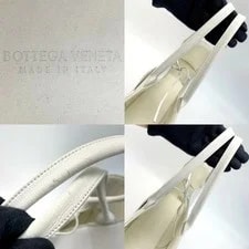 Bottega Veneta Medium Arco 3