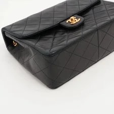 Chanel Matelasse 20 Single Flap Single Chain Metal Fit 4