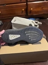 Adidas Yeezy Boost 350 V2 Beluga 4