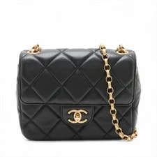 Chanel — Chanel Matelasse Single Flap Single Chain Metal Fittings — Handbag — deal