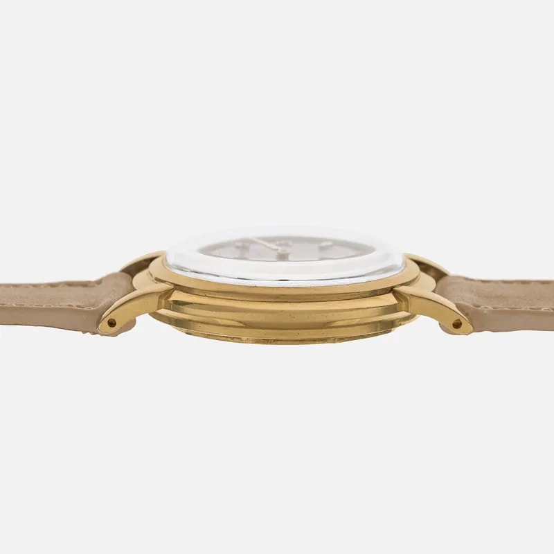 1950s Movado Automatic Dress in 18k Yellow Gold 4