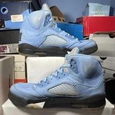 Size 9 - Jordan 5 Retro SE Mid 2