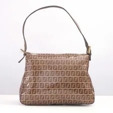 Fendi Mamma Baguette Italy Auth A 3