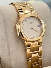 Patek Philippe Nautilus 4700/1j 18k Yellow Gold 26mm Papers 3