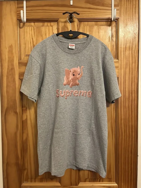 Supreme — Supreme Elephant Tee Size Medium Preowned — streetwear — resale