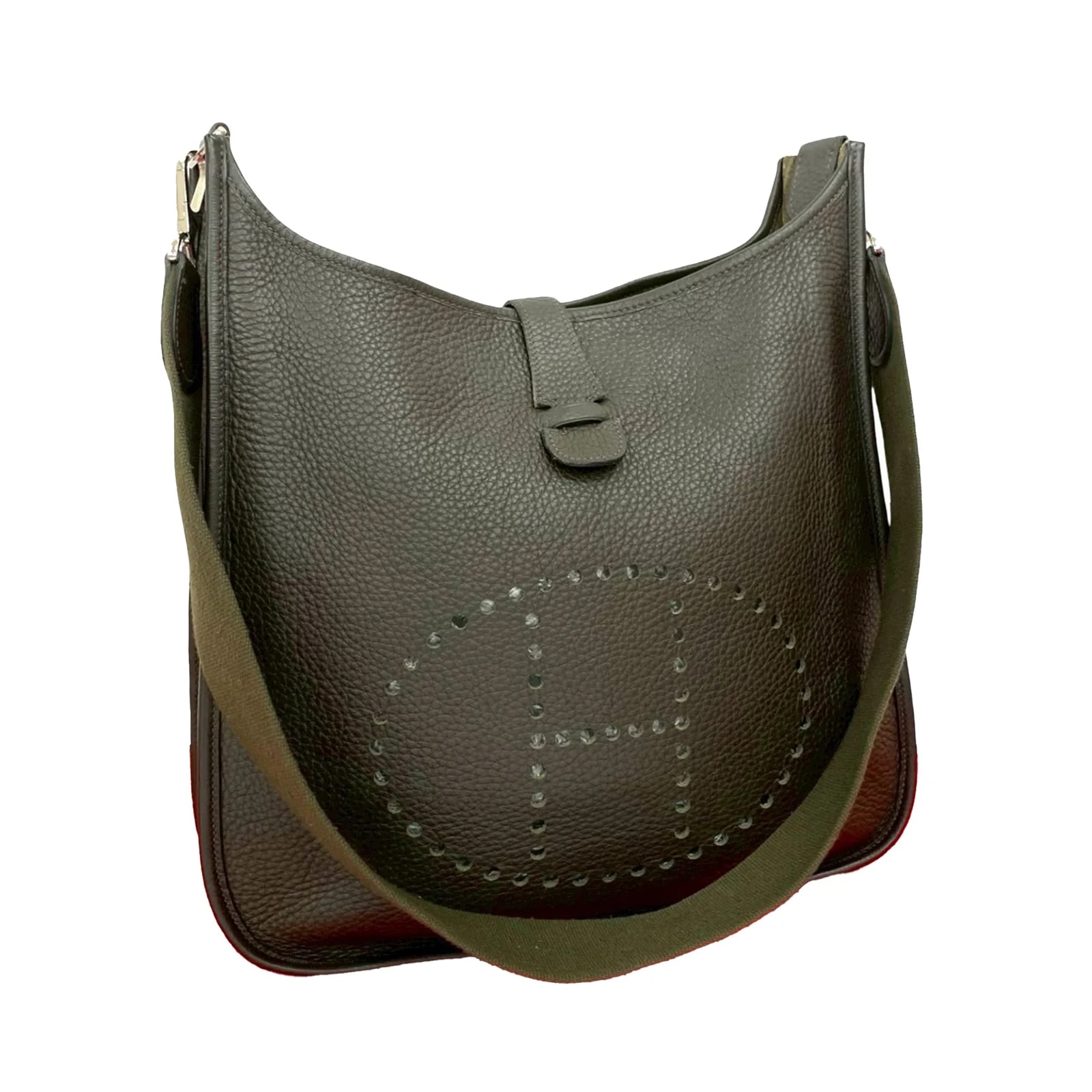 Evelyne III 33 2