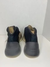 Adidas Yeezy Quantum “Flash ” – Style Code 4