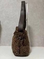 Bottega Veneta Leopard Pattern 4