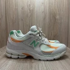 New Balance — New Balance 2002R Apple Shoes U2002RZD — Sneaker — resale