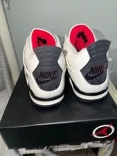 Air Jordan 4 Retro Fight Club 3