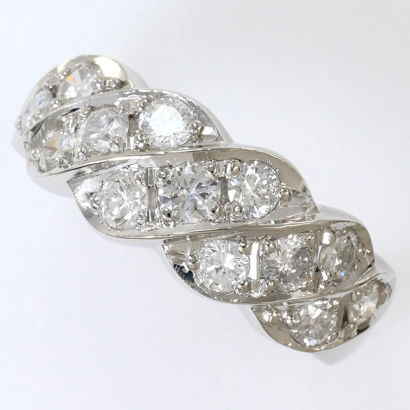 Unbranded 900 Band — Jewelry — resale