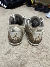 Jordan Air 3 Low Top Lace-Up Athletic 2