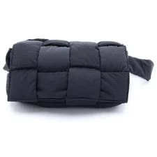 Bottega Veneta — Bottega Veneta Size - P Cassette Waist 679763Vbo80 Conditio — Handbag — resale