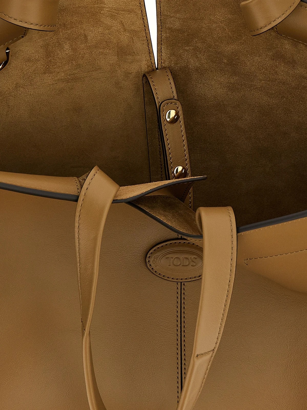 Tod's Tote Bag 4