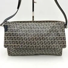 Fendi Logo 20x35x12 2