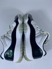 Air Jordan 11 Low 3