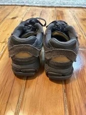 New Balance 2002R / Low Top Lace-Up Athletic 3