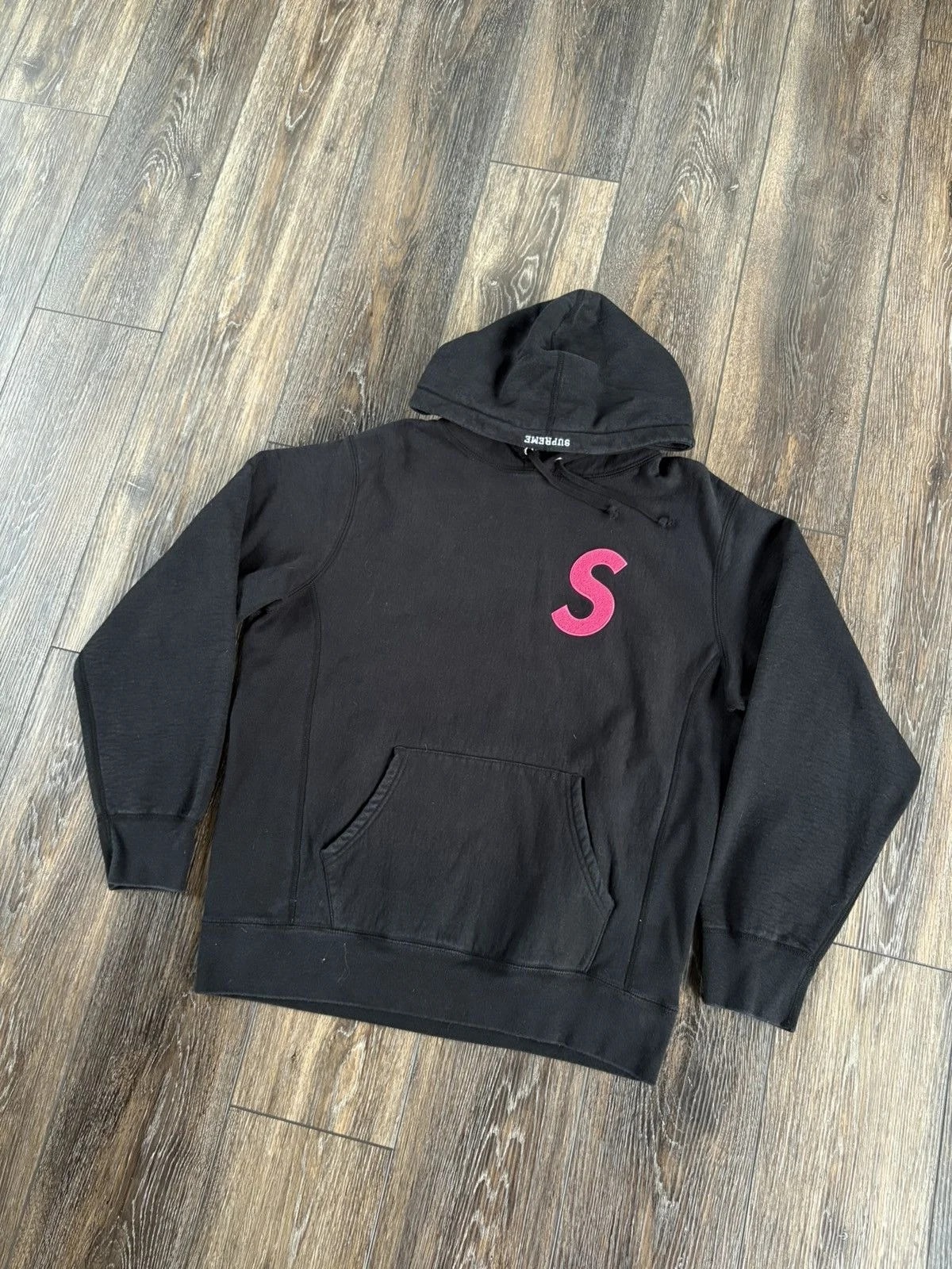 Supreme — Supreme S Logo Hoodie — streetwear — deal