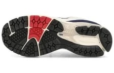 M2002RVE New Balance 2002R Team Pouch 4
