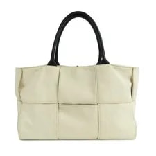 Bottega Veneta — Bottega Veneta Arco Medium - le — Handbag — resale