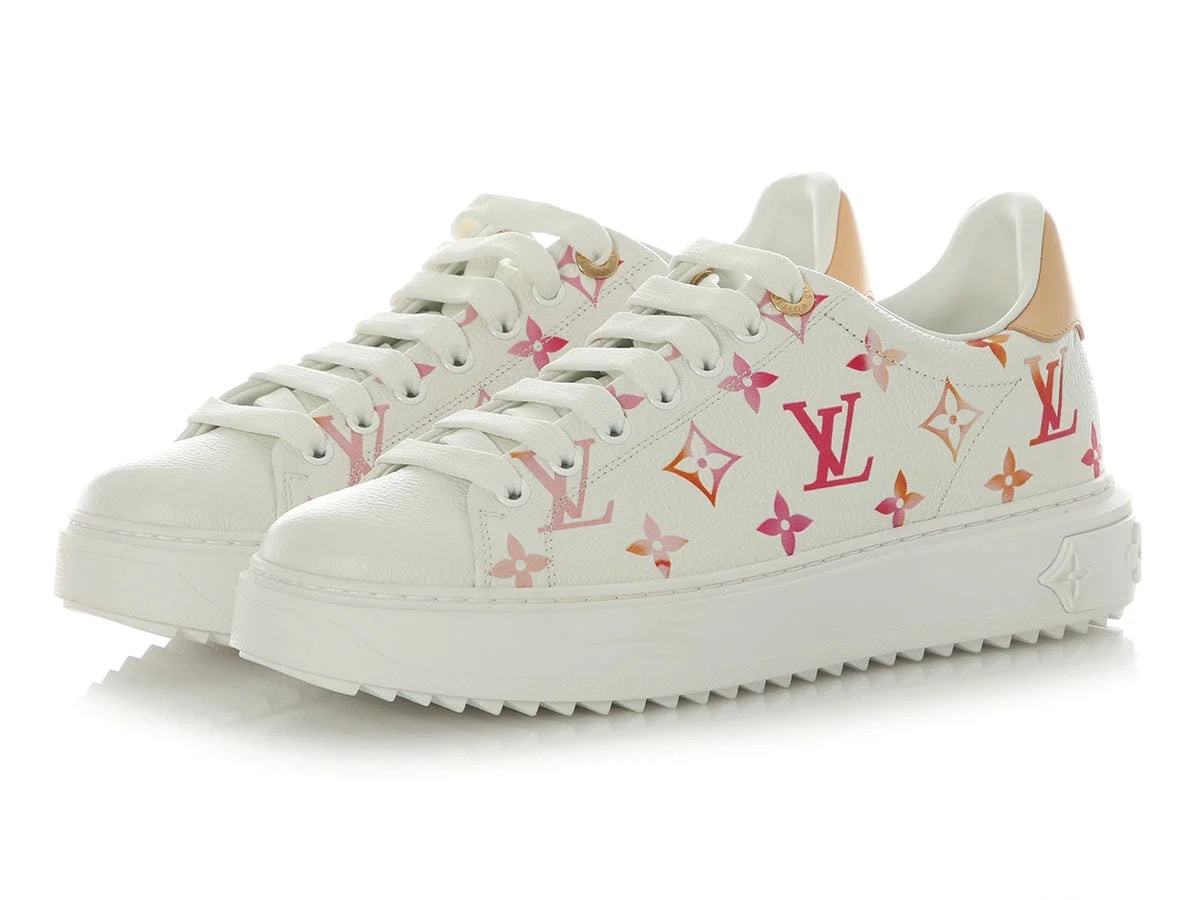 Louis Vuitton Time Out 3