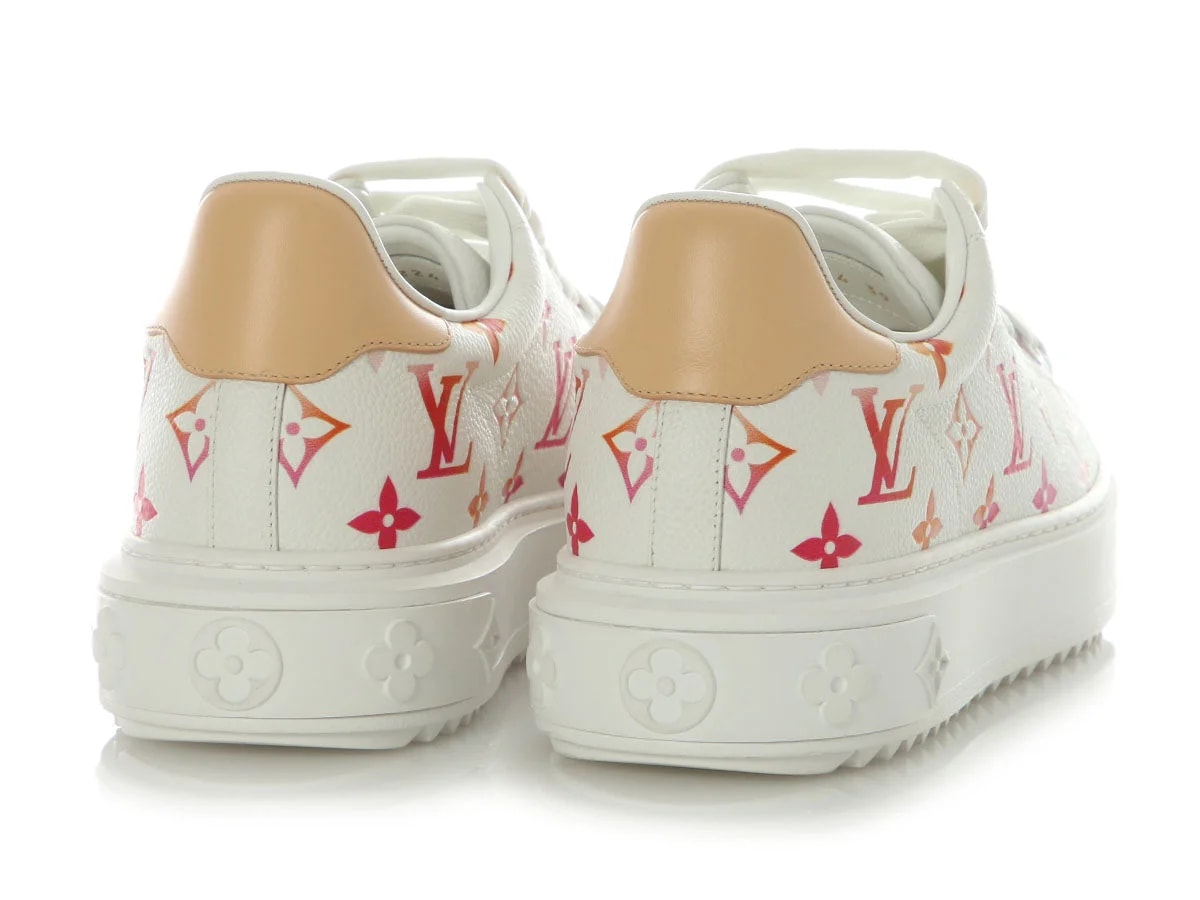 Louis Vuitton Time Out 4