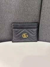 Gucci — Gucci GG Marmont Card Holder Italy — Handbag — resale