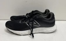 New Balance — New Balance 520v8 Athletic Running Shoes — Sneaker — resale