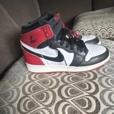 Jordan — Jordan 1 Retro High OG — Sneaker — resale