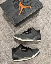 Air Jordan — Air Jordan 3 Fear Pack — Sneaker — resale