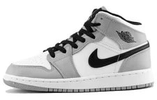 Jordan — Jordan 1 Mid Light 554724-092 — Sneaker — resale